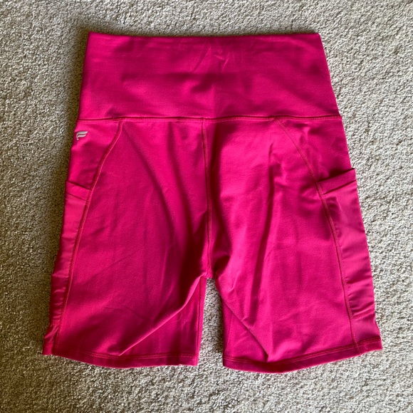 Fabletics Powerhold hot pink high waist spandex-blend shorts w/ pockets - Picture 3 of 8
